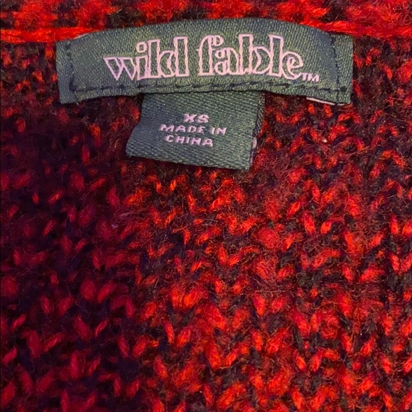 cropped sweater - Picture 2 of 3